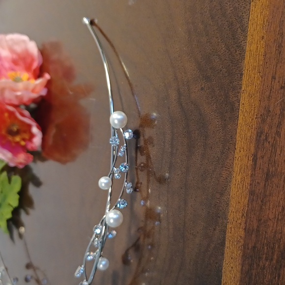 NEW! Bridal Headwear/ Bride Wedding hair accessory 5721 - Picture 3 of 7